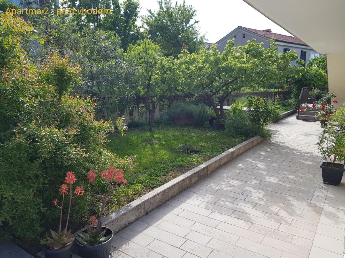 Rosemary Apartment Izola Exterior foto
