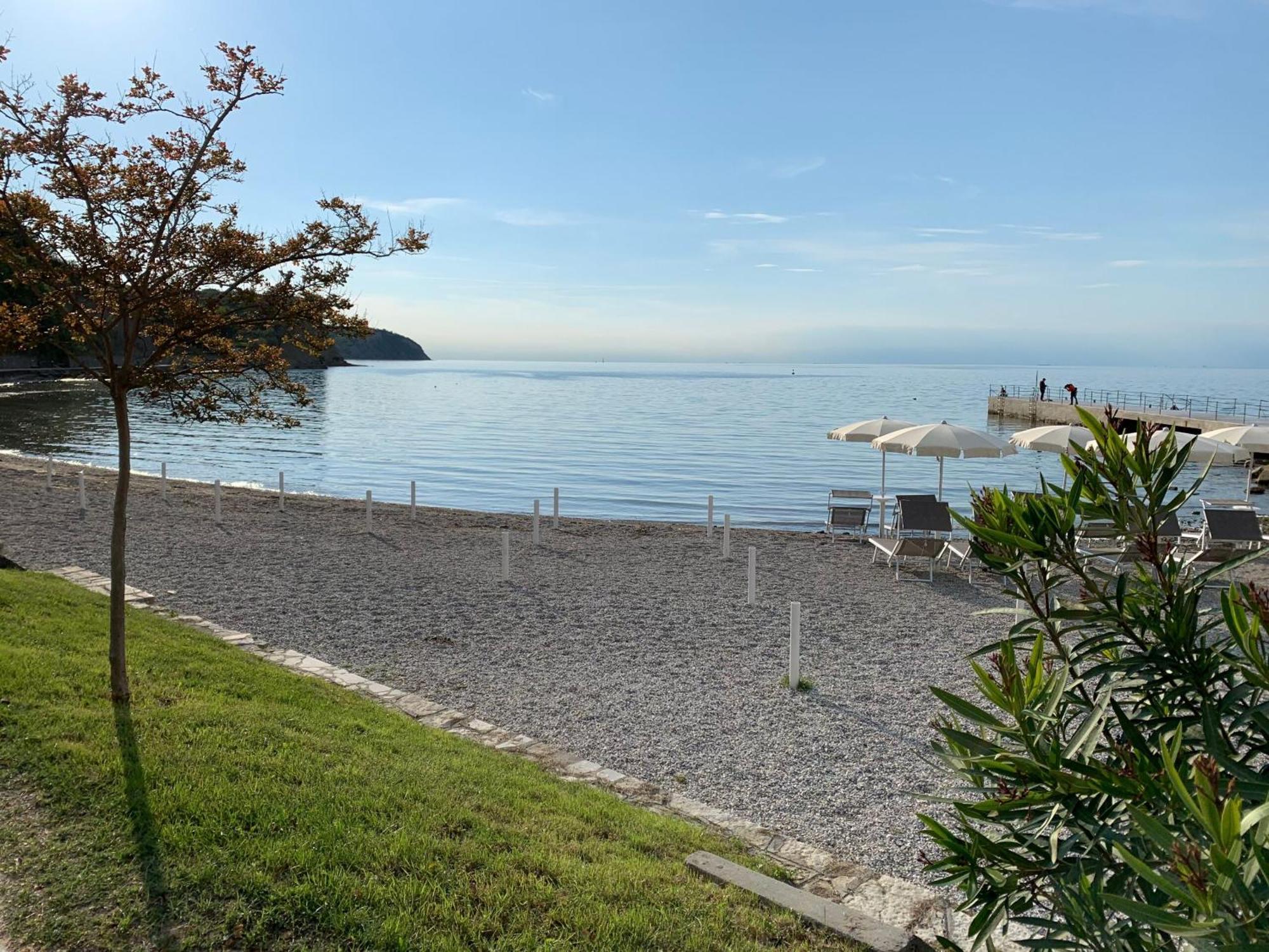 Rosemary Apartment Izola Exterior foto